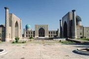 Площадь Регистан - главная достопримечательность Самарканда. // GettyImages