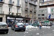 В Неаполе тонны мусора заполонили город. // РИА "Новости"