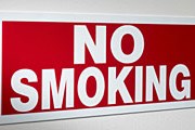 Закон о запрете курения скоро вступит в силу. // GettyImages