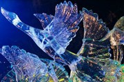 Интерьер дворца украшен ледяными скульптурами. // GettyImages