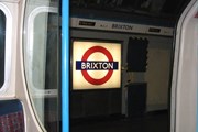 Впервые классическая музыка стала звучать на станции Brixton. // picasaweb.google.com