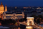 Будапешт приглашает туристов зимой. // budapestwinterinvasion.com