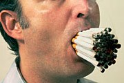 Только 6 из 26 кантонов Швейцарии ограничили курение. // GettyImages