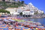 Пляжи Италии - одни из самых чистых в мире. // lockeheemstra.com