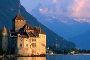 Шильонский замок - самый популярный в Европе. // Google.com
