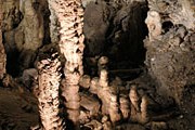 В пещере Эмине-Баир-Хосар // nice-places.com