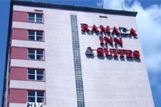 Под брендом Ramada во всем мире работает свыше 800 гостиниц. // ssacares.org