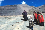 Пока Тибет посещают только местные путешественники. // GettyImages