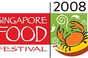 Фестиваль привлекает множество туристов. // singaporefoodfestival.com
