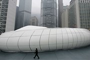 Сооружение спроектировано лондонским архитектором Захой Хадид. // Kin Cheung, AP