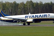 Самолет авиакомпании Ryanair // Airliners.net