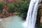 Один из водопадов Супаи - Havasu Falls до наводнения //havasupaiflood.com