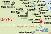 Асуан расположен на Ниле примерно в тысяче километров южнее Каира. // Wikipedia