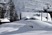 На многих альпийских курортах - достаточно снега для отличного катания. // Travel.ru