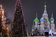 В центре Москвы уже отмечают Новый год. // fotomoskva.net.ru