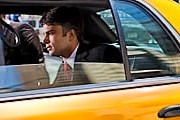 Новые правила сделают поездку в такси приятнее. // GettyImages/John-Francis Bourke