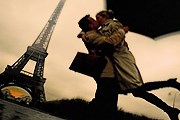 Париж приглашает на романтические выходные. // GettyImages /  Jean-Noel Reichel