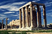 Памятники Греции ждут туристов. // GettyImages