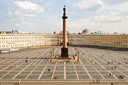 Туристы станут меньше задерживаться в Петербурге. // GettyImages