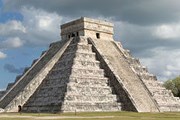 Пирамида Кукулькана // Wikipedia