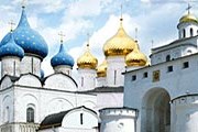 В России - 99 тысяч памятников истории и культуры. // videotour.ru