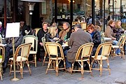В Париже не будет уличных кафе. // webshots.com