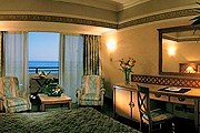 Отель Amathus - один из самых известных на Кипре. // amathus-hotels.com