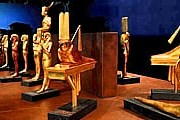 Специалисты воссоздали более 1000 предметов из сокровищницы фараона. // tut-ausstellung.com