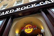 Прага приглашает на открытие Hard Rock Cafe. // prague-information.eu