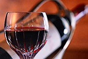Туристы смогут попробовать знаменитые вина. // vivamuswinery.net