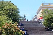 Потемкинскую лестницу отмоют к Дню города. // radikal.ru