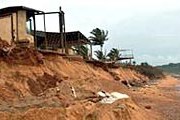 Берега Гоа разрушаются. // AFP