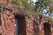 Замок Бальга - один из самых известных памятников средневековой рыцарской архитектуры. // kaliningrad.rfn.ru