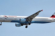 Рейсы будет выполнять авиакомпания Austrian Airlines. // wikimedia.org