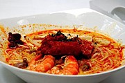 «Лакса» – традиционный малайзийский суп с лапшой. // team-bhp.com