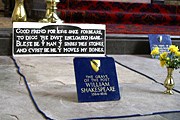 Место захоронения Шекспира в церкви Святой Троицы // z.about.com