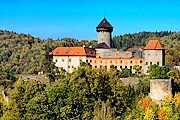 Замок можно осмотреть до конца октября. // svatby-na-hrade.cz