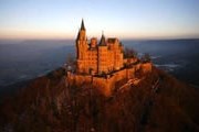 Замок Гогенцоллерн - одна из важнейших достопримечательностей региона. // RATA-News