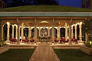 Лотосовый павильон отеля ITC Royal Gardenia в Бангалоре. // starwoodhotels.com