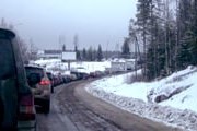Очередям на российско-финляндской границе не суждено уменьшиться. // Travel.ru