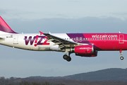 Самолет авиакомпании Wizzair // Airliners.net
