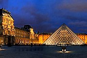 Лувр принял 8,5 миллиона туристов. // awpcp.com