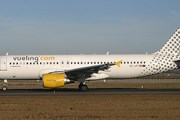 Самолет авиакомпании Vueling // Travel.ru