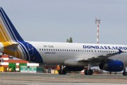 Самолет авиакомпании Donbassaero // Travel.ru
