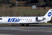Самолет CRJ-200 авиакомпании UTair // David Roura, Airliners.net 