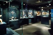 Музей проводит интересные археологические выставки. // greece-athens.com