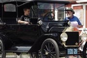 Самый старый экспонат – «Форд-Т» 1915 года. // seriouswheels.com