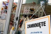 Магазины в Польше будут закрыты. // ociecprac.pl