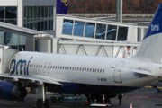 Самолет авиакомпании bmi // Travel.ru