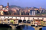 Флоренция - привлекательный для туристов город. // filfranck.com